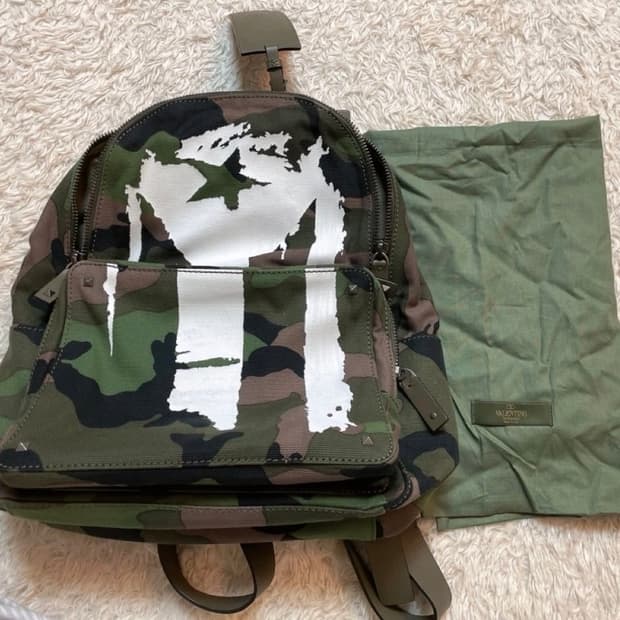 발렌티노 카모플라주 백팩