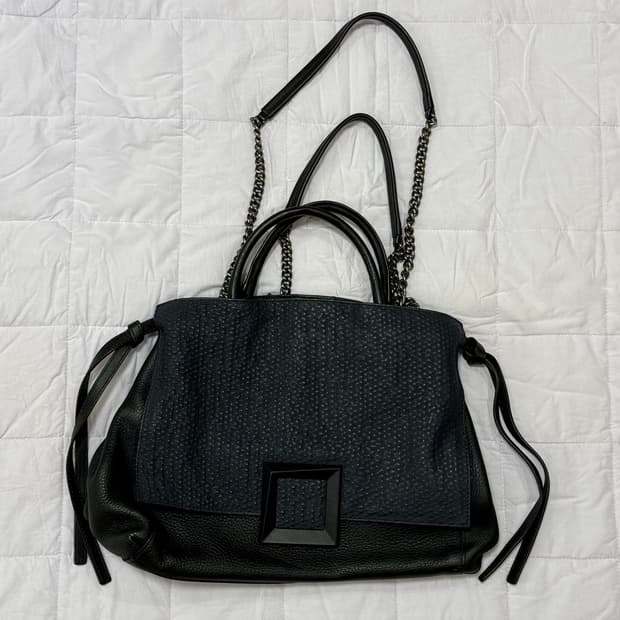 루즈앤라운지 비안코 가방