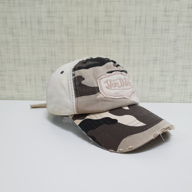 Von dutch 본더치 00s 빈티지 Y2K 카모 트러커 데미지 볼캡