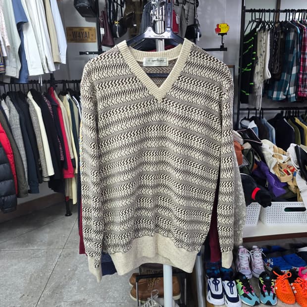 OFFROAD 브이넥 패턴 니트 (1254)