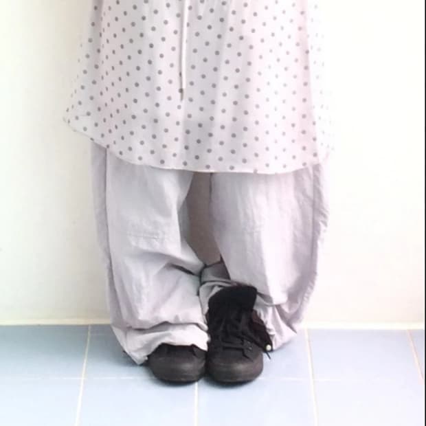 너의 빈 도트 스커트