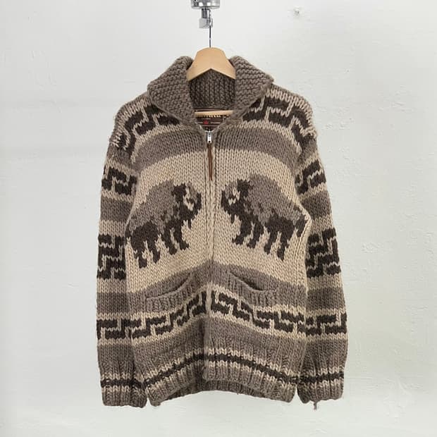 카나타 딥 브라운 바이슨 헤비 숄 카라 코위찬 스웨터 자켓