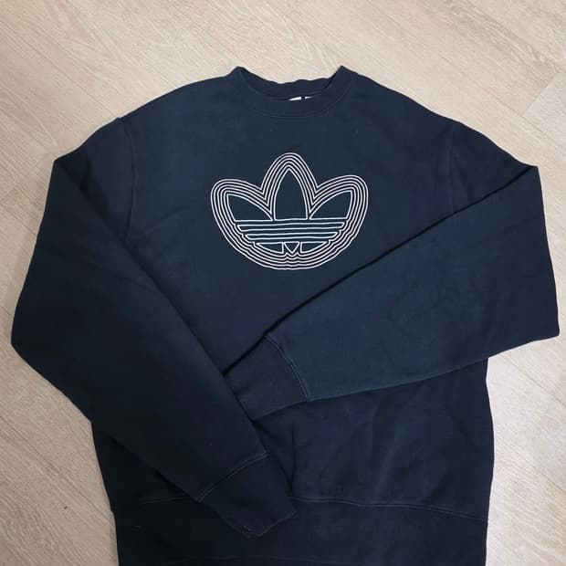 아디다스 트레포일 자수 맨투맨 L