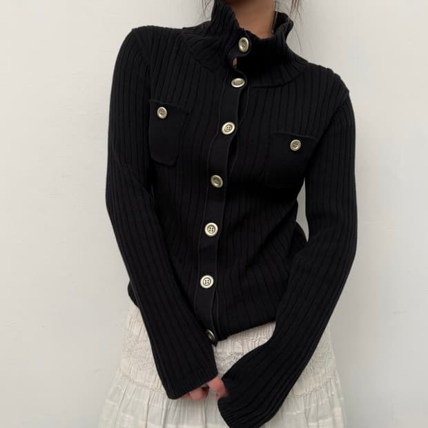 실버 버튼업 골지 니트