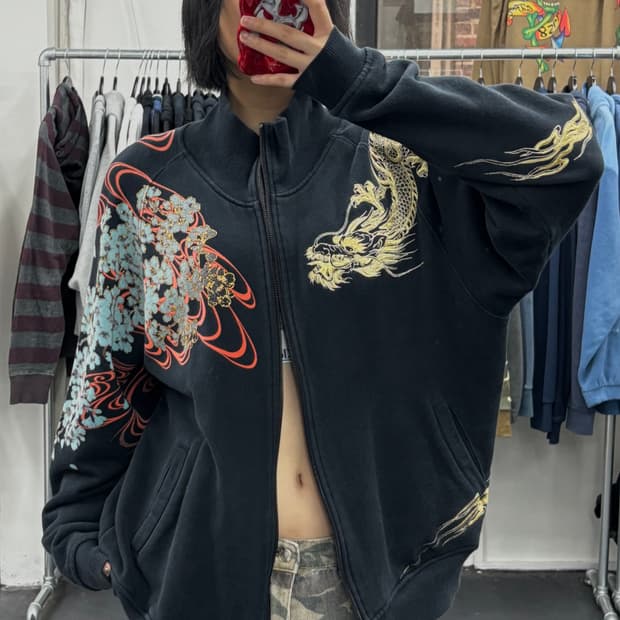 카라쿠리 타마시 오리엔탈 드래곤 투웨이 집업