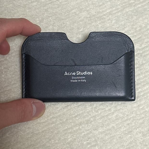 아크네 스튜디오 엘마스 카드 홀더 블랙