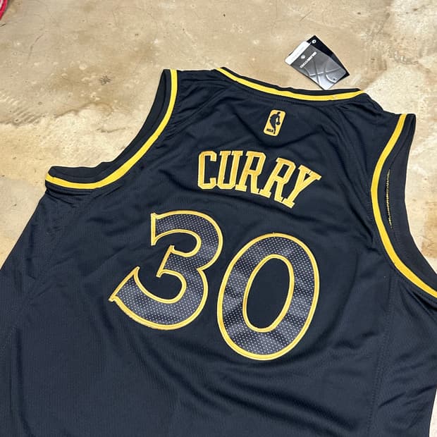 XL 새상품 나이키 NBA No.30 커리 농구 유니폼