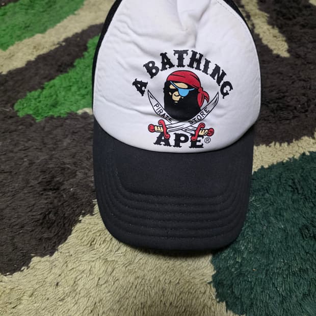 [OS]베이프 파이레츠사루 컬리지 매쉬캡 블랙