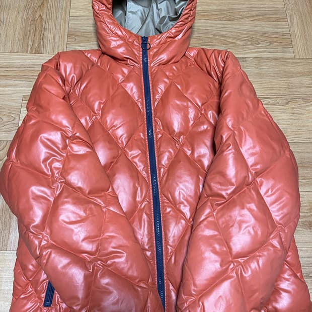 유니클로 정품 프리미엄 다운 패딩자켓 XL