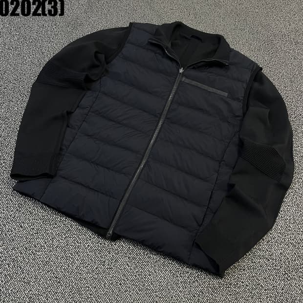 블랙야크 경량패딩