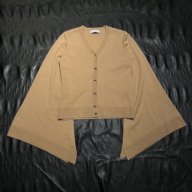 JW앤더슨 베이지 가디건