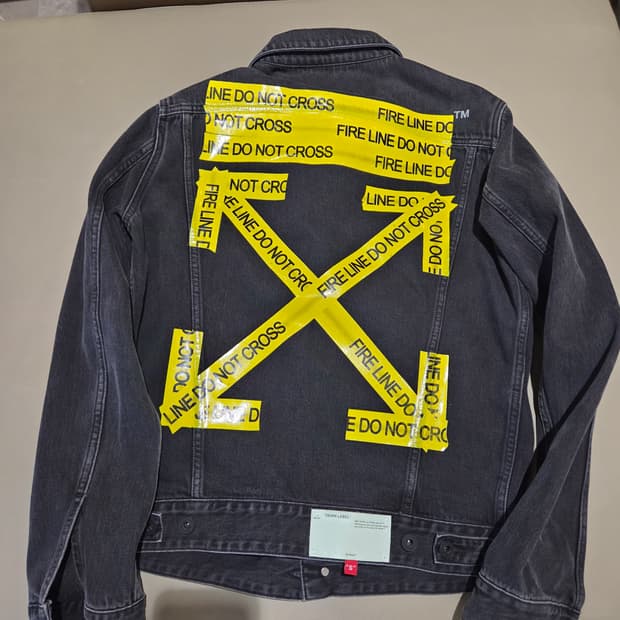 오프화이트.파이어테이프.데님자켓