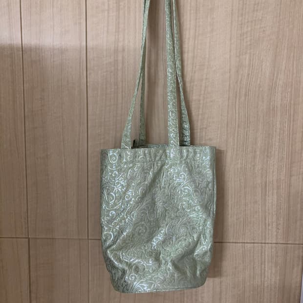 콜로신스 숄더백 (급처