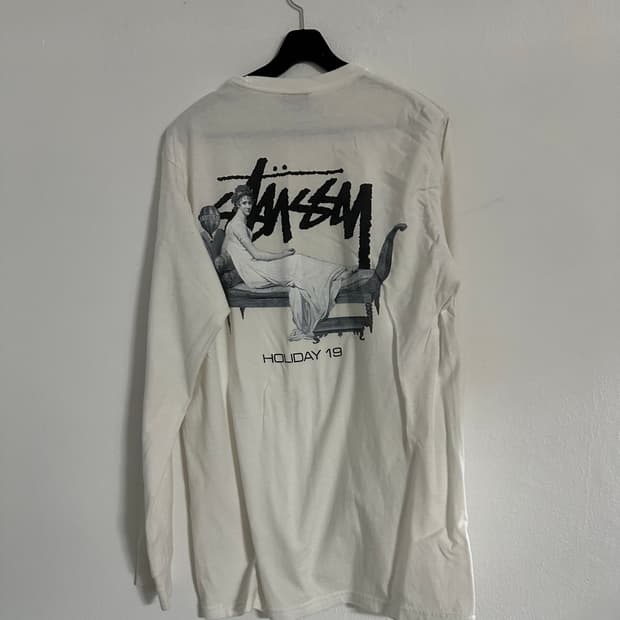 스투시 긴팔 슬리브 티셔츠 화이트 M 사이즈