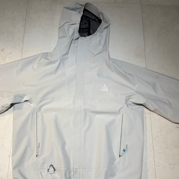 acg 바람막이