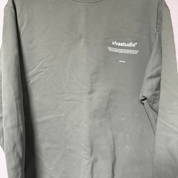 비바스튜디오 카키 맨투맨 xl