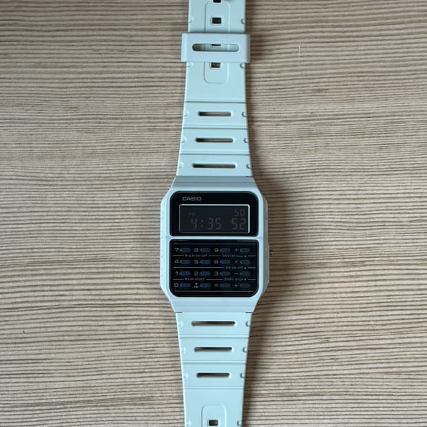 카시오 데이터뱅크 시계