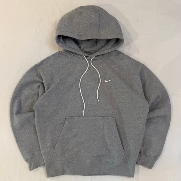 나이키 NRG 솔로 스우시 플리스 후드티 다크 그레이 헤더