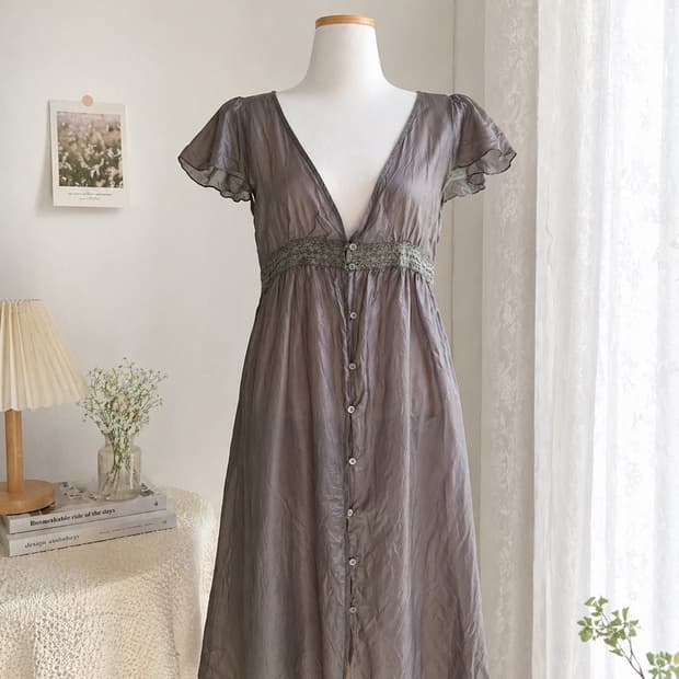 axes femme레이스 절개 원피스