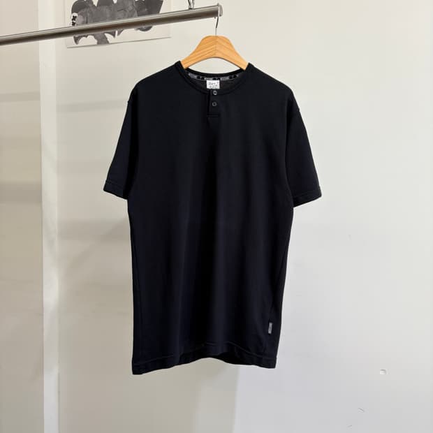 MOSCHINO (Made in Japan) 헨리넥반팔
