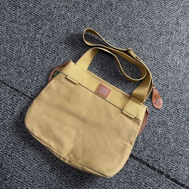 브레디백 영국 UK 오리지날 에이번 크로스 백 3481