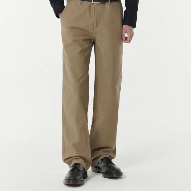 무탠다드 백사틴 오피서 팬츠 29사이즈 샌드 베이지