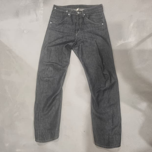 리바이스 초판레어 엔지니어드진 1세대 귀한 흑청데님 32 국내매장판