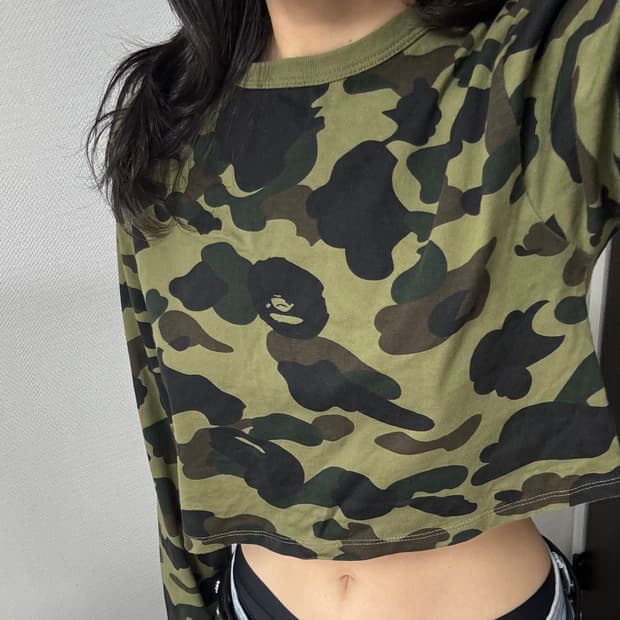 베이프 카모 크롭 롱슬리브 S