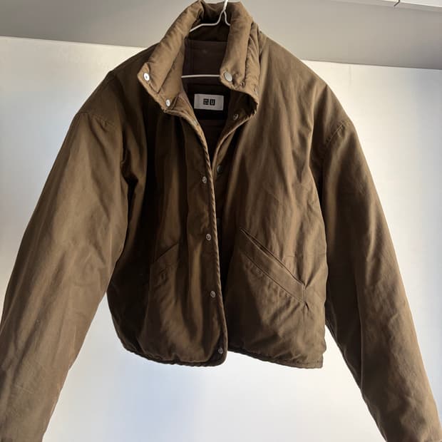 유니클로 U 숏패딩 카키 s  여성용 유니클로르메르