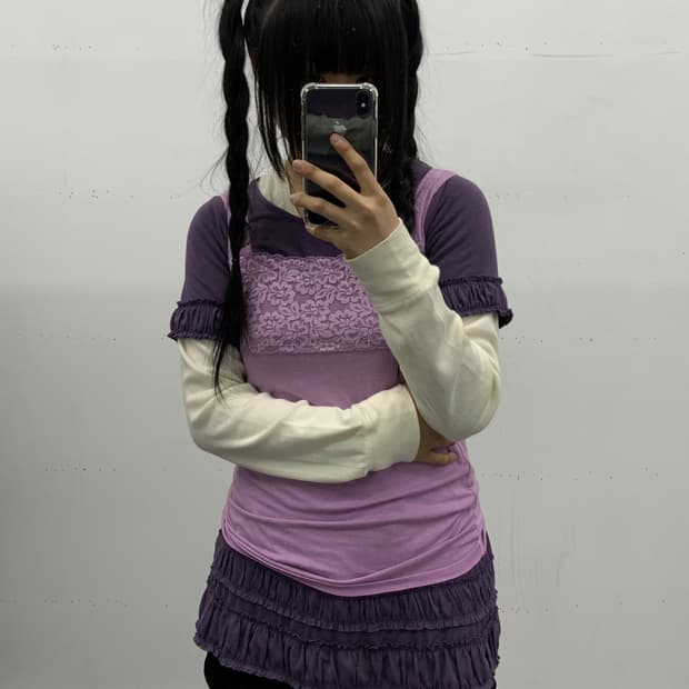 재패니즈 그레이프 프릴 탑