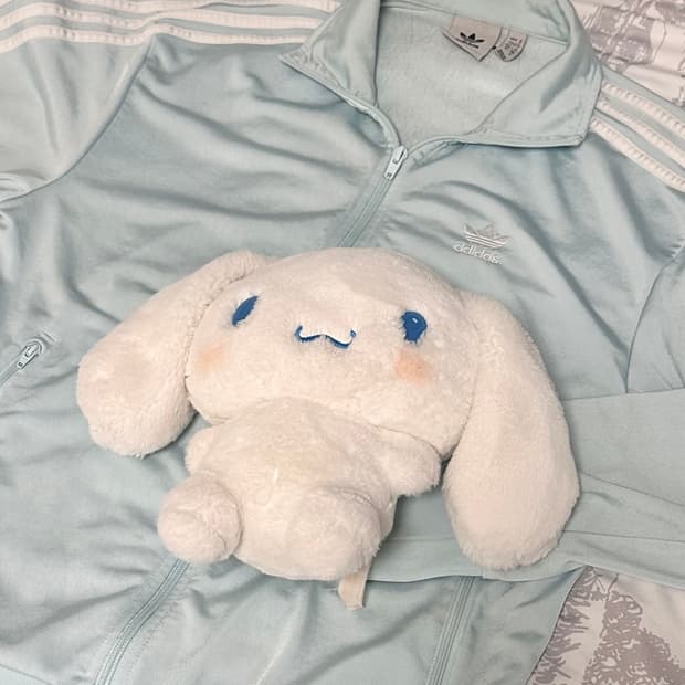 시나모롤깔 스카이블루 하늘민트색 아디다스 져지