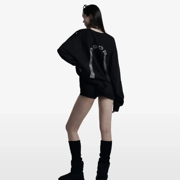 오도어 크리스 박스 티 블랙