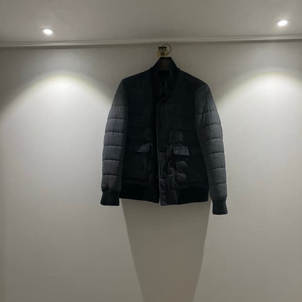 [초급매] 맨온더분 스웨이드/실크캐시미어 구스다운 자켓