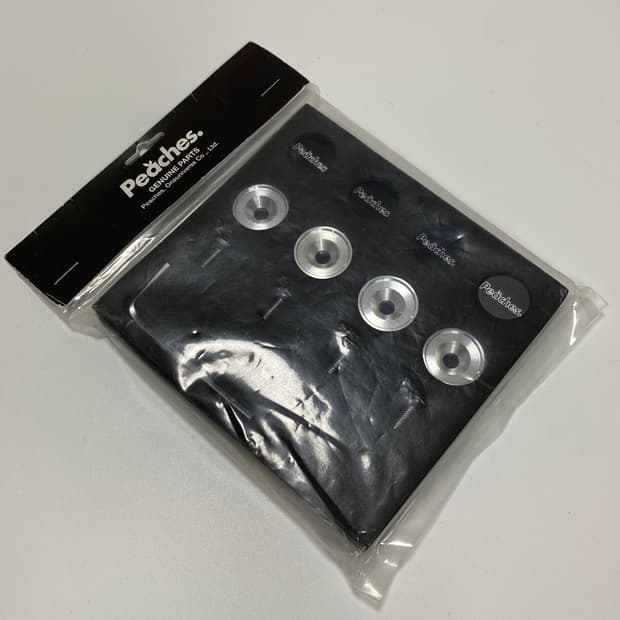 피치스(Peaches.) 제뉴인 파츠 번호판 볼트 키트