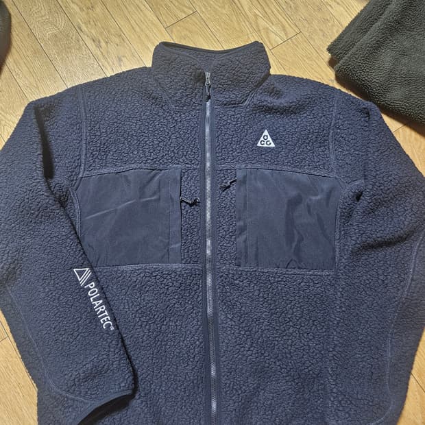 나이키 ACG 아크틱 울프 악티울프 플리스 후리스 자켓 쉐르파 양털