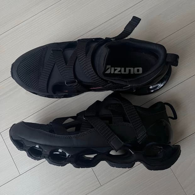 Mizuno Strap 忍者 SHOES 270