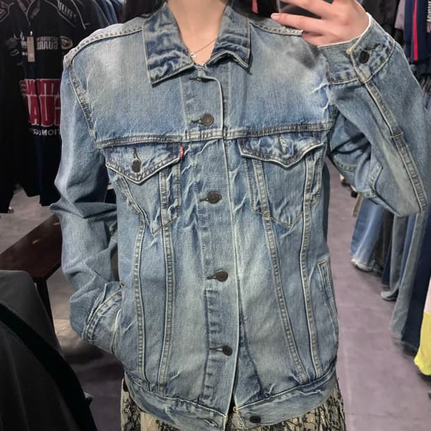 [IM] 리바이스 워싱 데님 자켓 연청