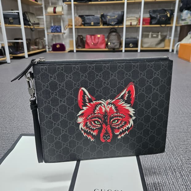 [특가][정품] 구찌 레드 울프 클러치백