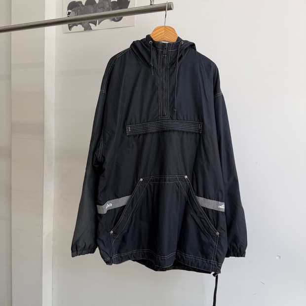 빈티지 LEVIS (Made in Hong Kong) 아노락 
