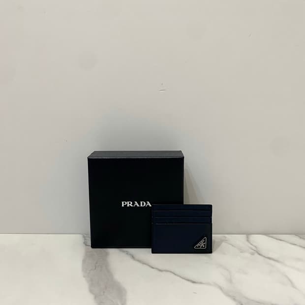 프라다 사피아노 레더 삼각로고 카드지갑 네이비 2MC223