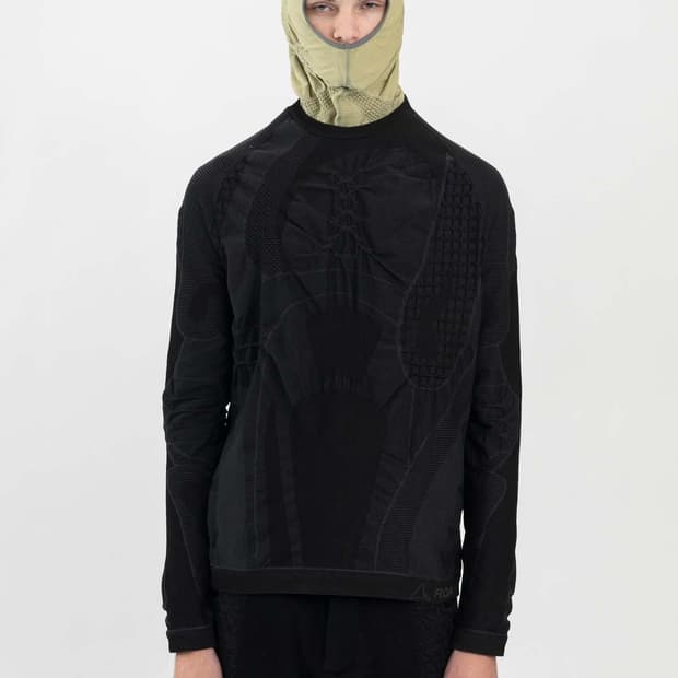 Roa 3D Knit top