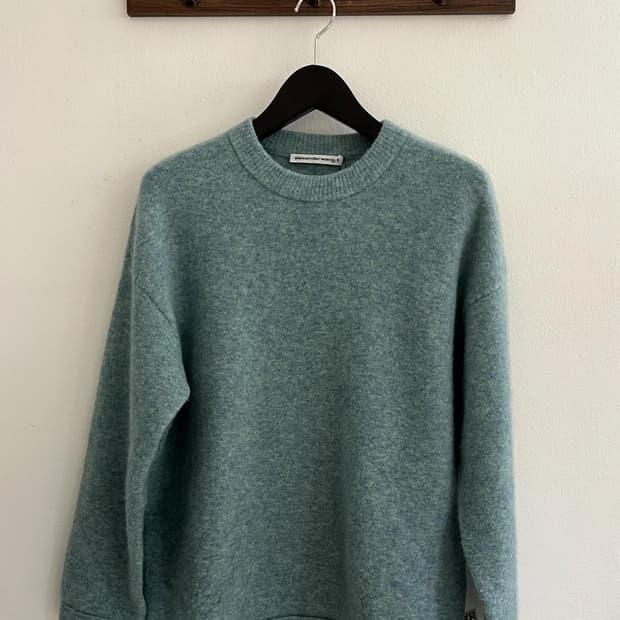 알렉산더왕니트