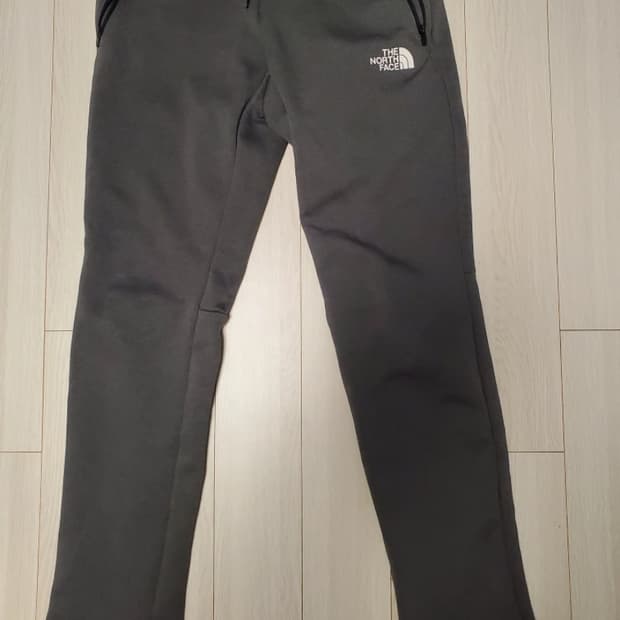 노스페이스 기모팬츠 사이즈 65(150cm~160cm)새상품급
회색입니다
