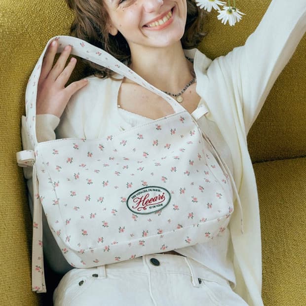 히어리 릴리 리본 토트백 플로랄