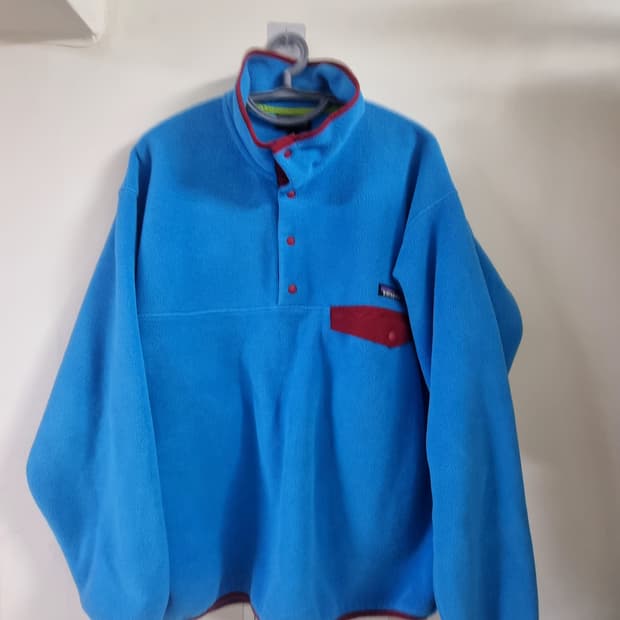 파타고니아 신칠라 블루 레드L