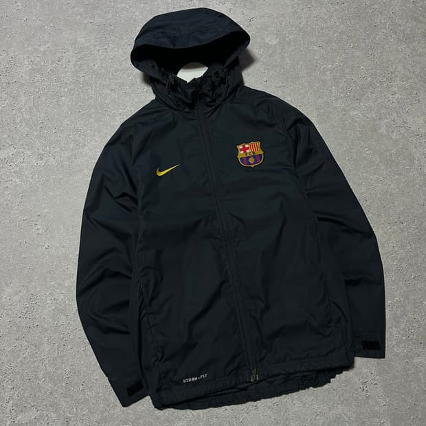 나이키 바르셀로나 스톰핏 차콜 바람막이