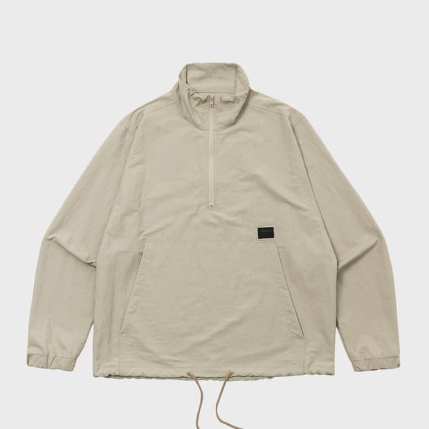 카네이테이 플라잉 포스 아노락  M 새상품 베이지