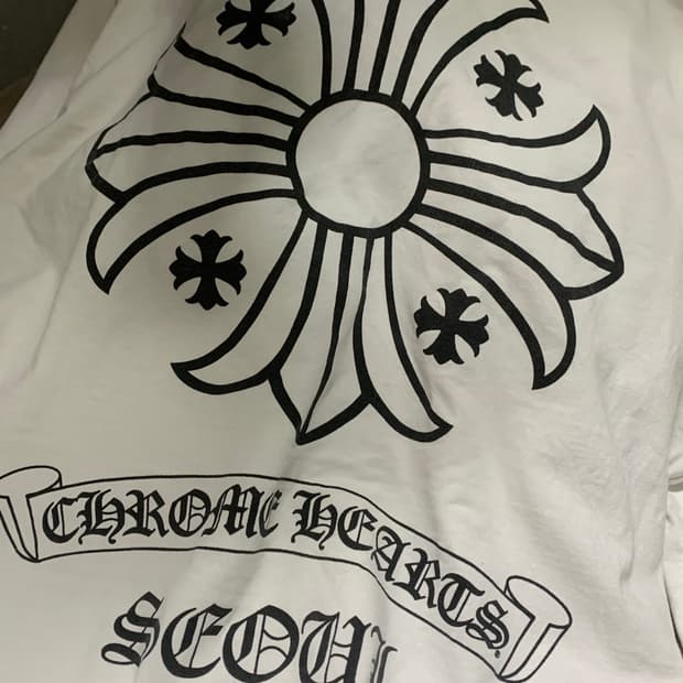 크롬하츠 롱슬리브 서울 화이트 M