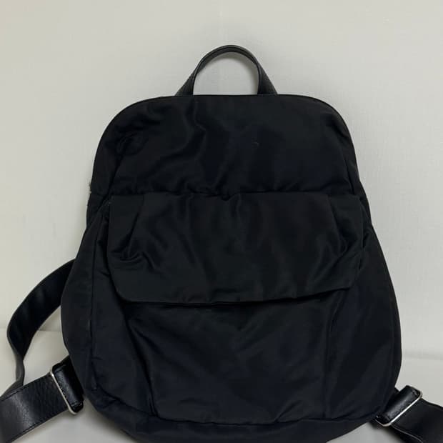 만다리나덕 블랙 백팩