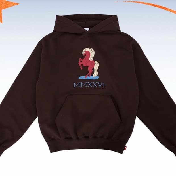 [L] 아이앱 스튜디오 붉은말 후드 새상품 레드 홀스 후디